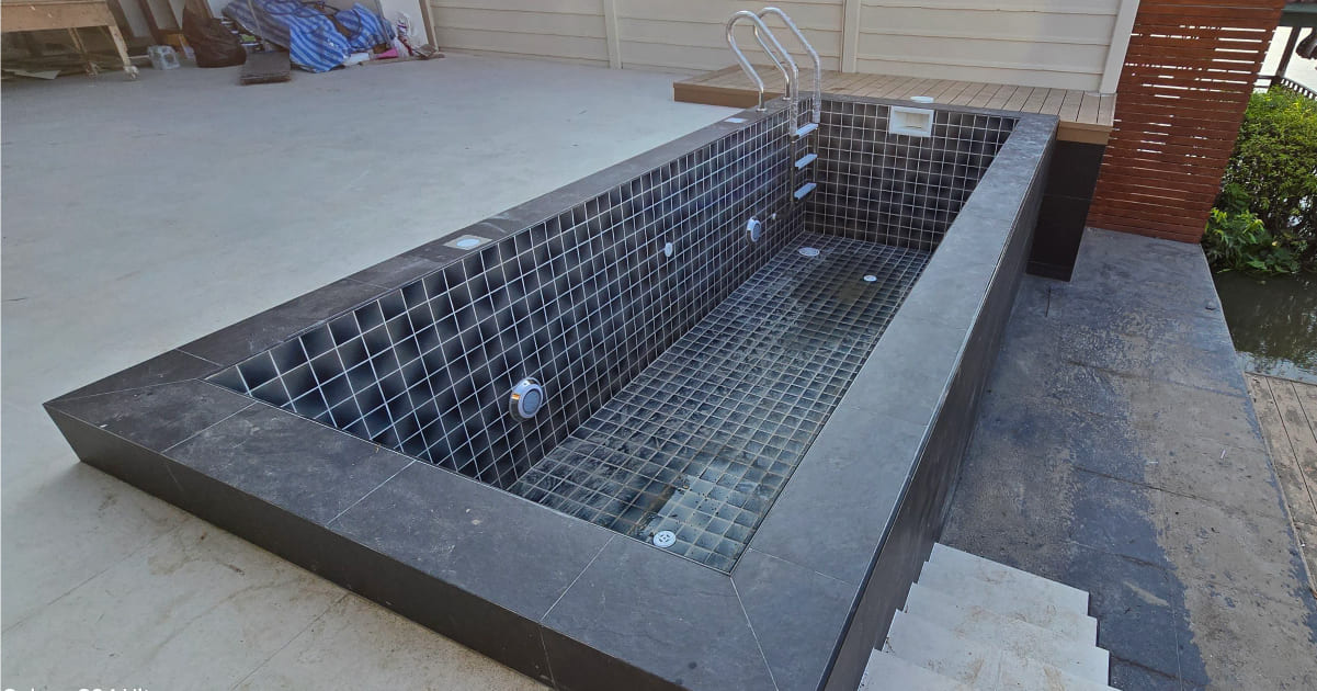 งานปรับปรุงสระว่ายน้ำ